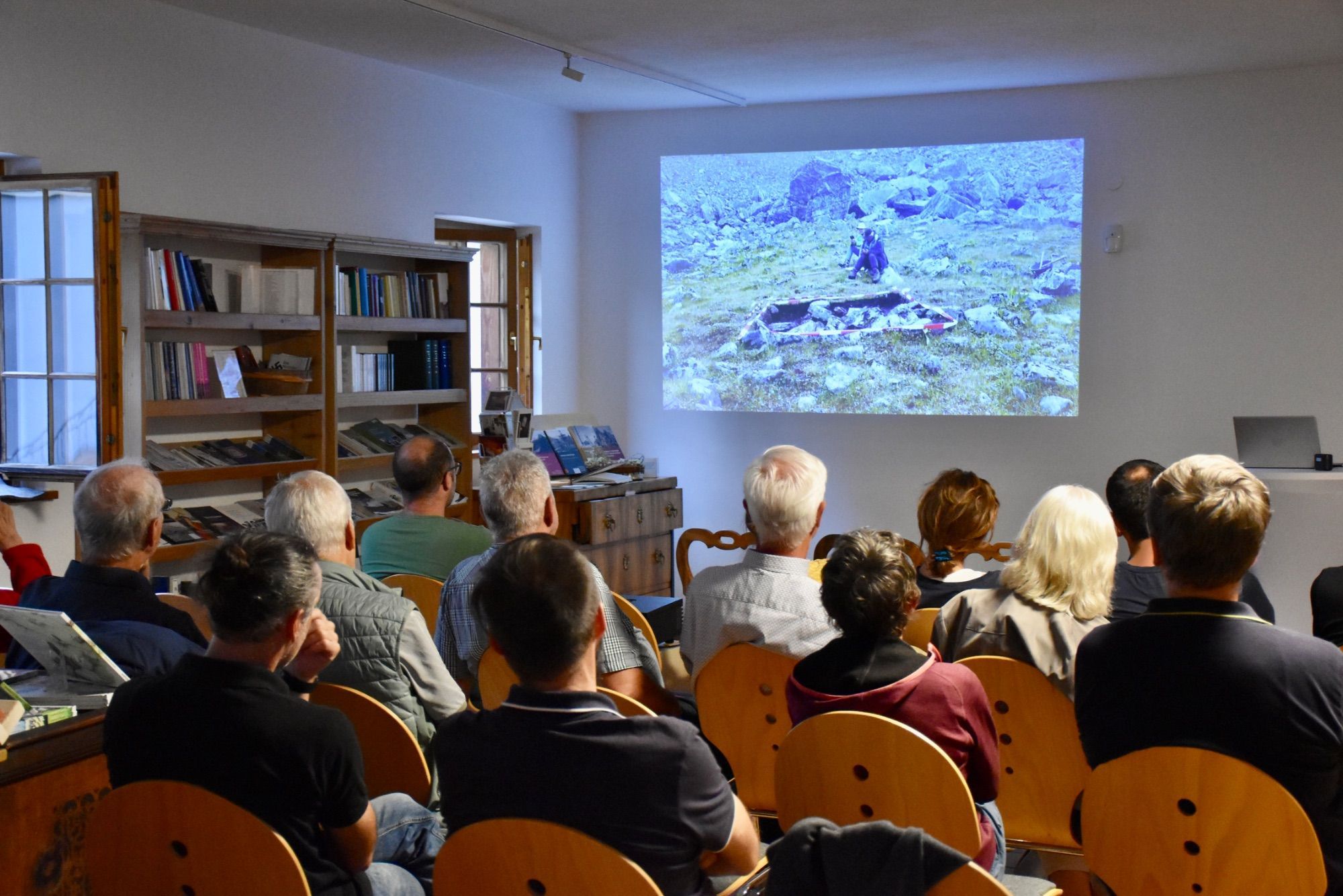Vortrag des Archäologen Martin Gamon im Montafoner Heimatmuseum in Schruns.