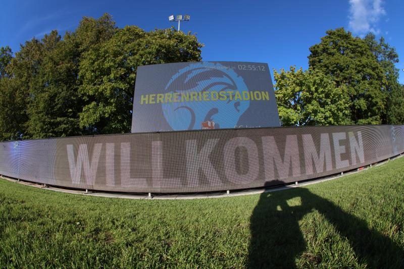 Neue Videowall im Stadion Herrenried. VN-TK/11, Rest Privat/16