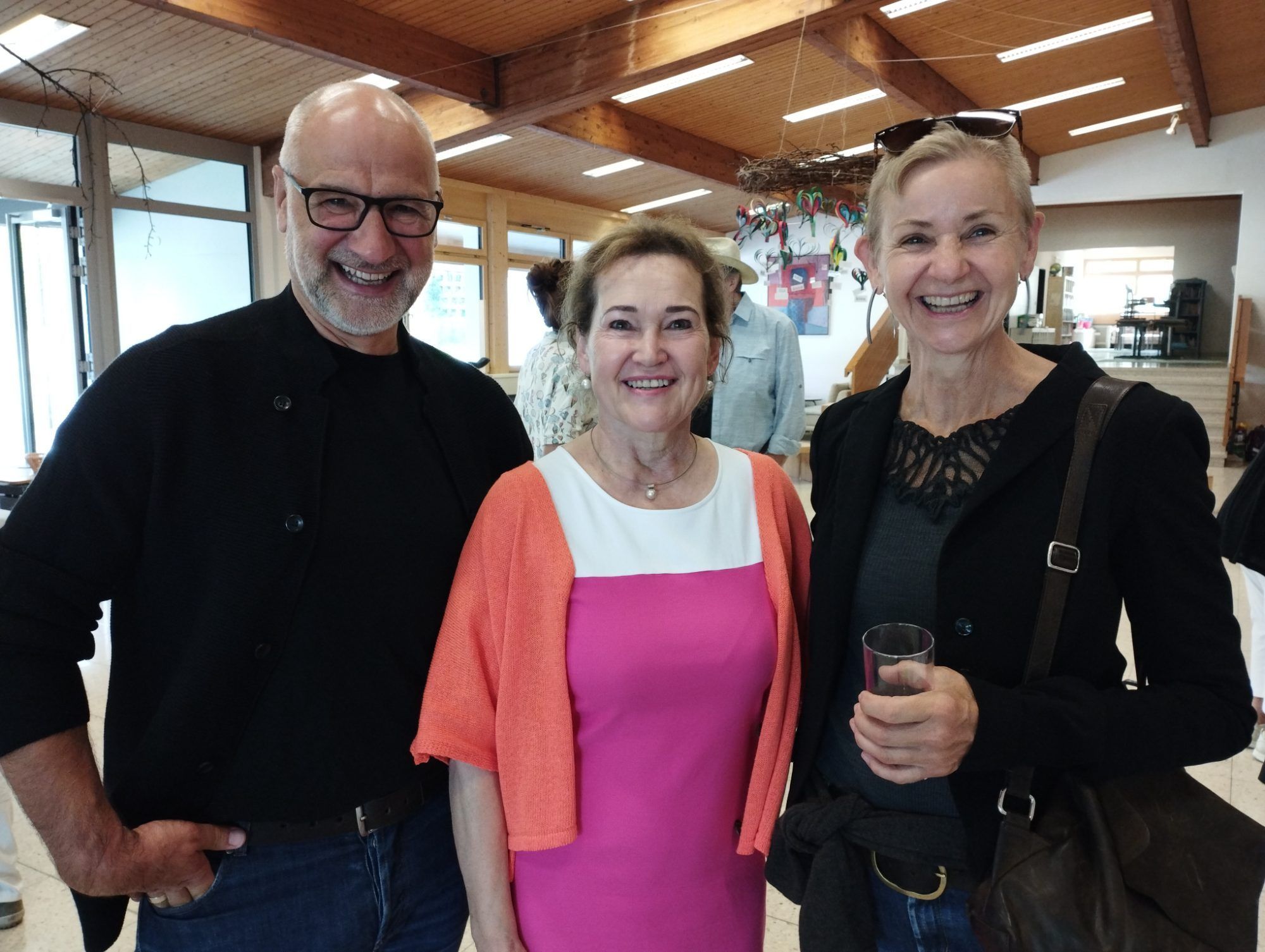 Birgit Giselbrecht-Plankel inmitten von Martin und Karin Hebenstreit.