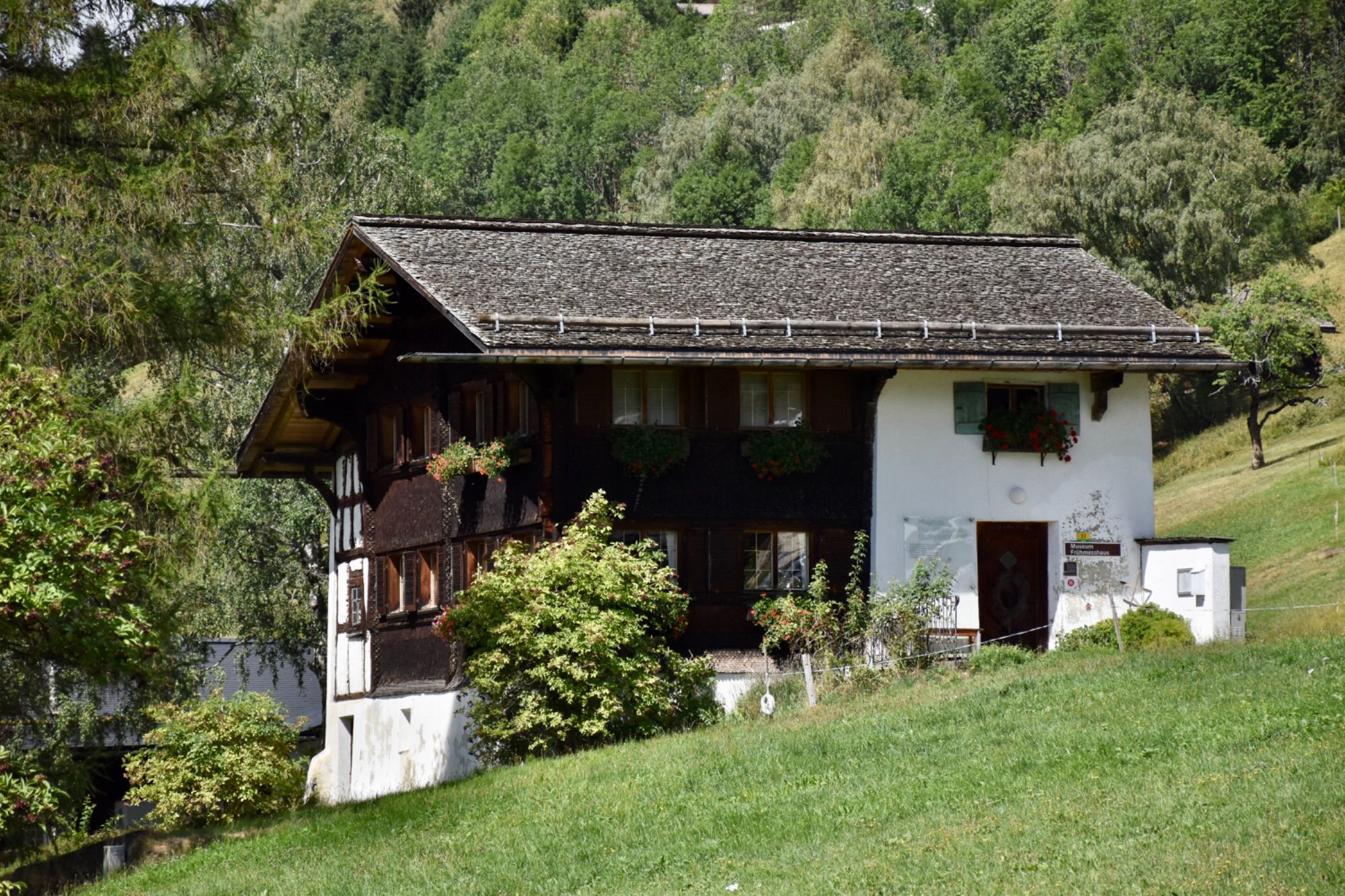 Das Museum Frühmesshaus Bartholomäberg, Dorf 11 beherbergt die Sonderausstellung