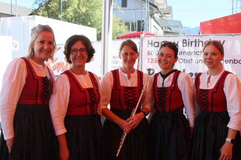 Fünf Frauen der Bürgermusik Rankweil spielten grandios auf.