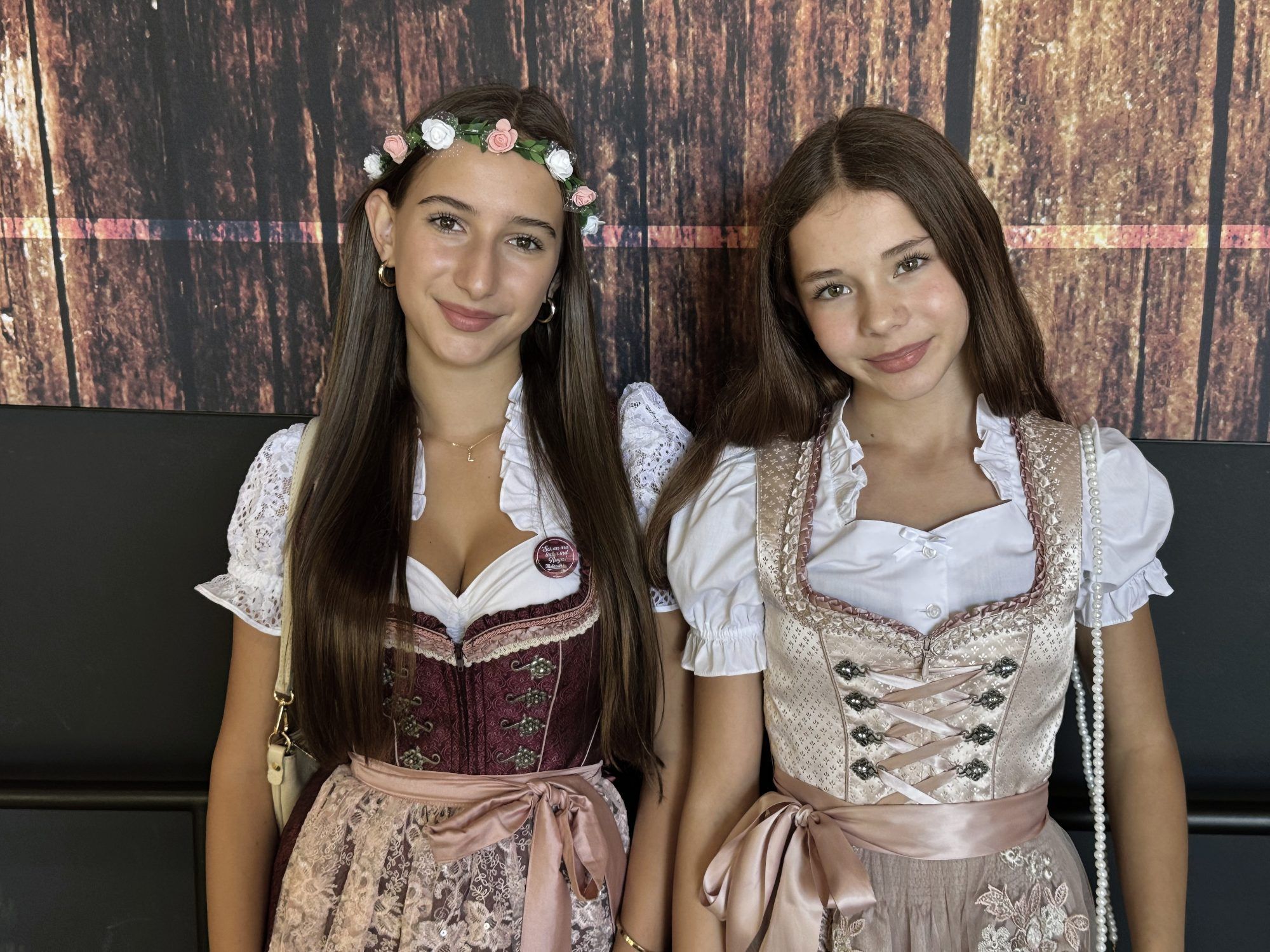 Linnea Pachole und Aurelia Freya Hellbock.