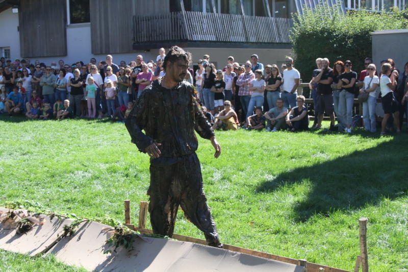 Megaspektakel bei der Pfadfindergruppe Rankweil zum Start. VN-TK/19