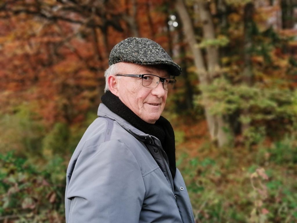 Willi blieb stets Optimist: „Warum sollte ich den Schirm heute aufspannen, weil es morgen eventuell regnet?“ war sein Lebensmotto.
