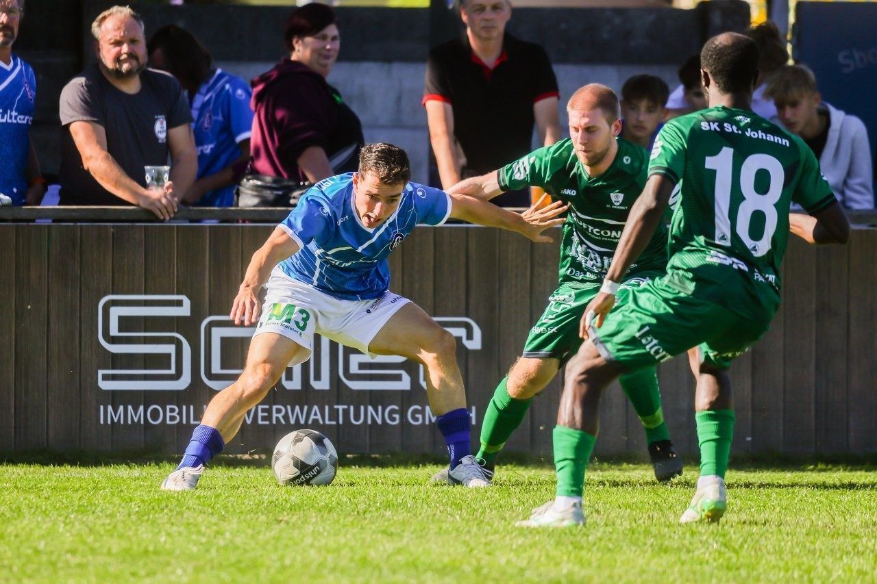 Szenen vom Spiel FC Lustenau gegen St. Johann. VN/10