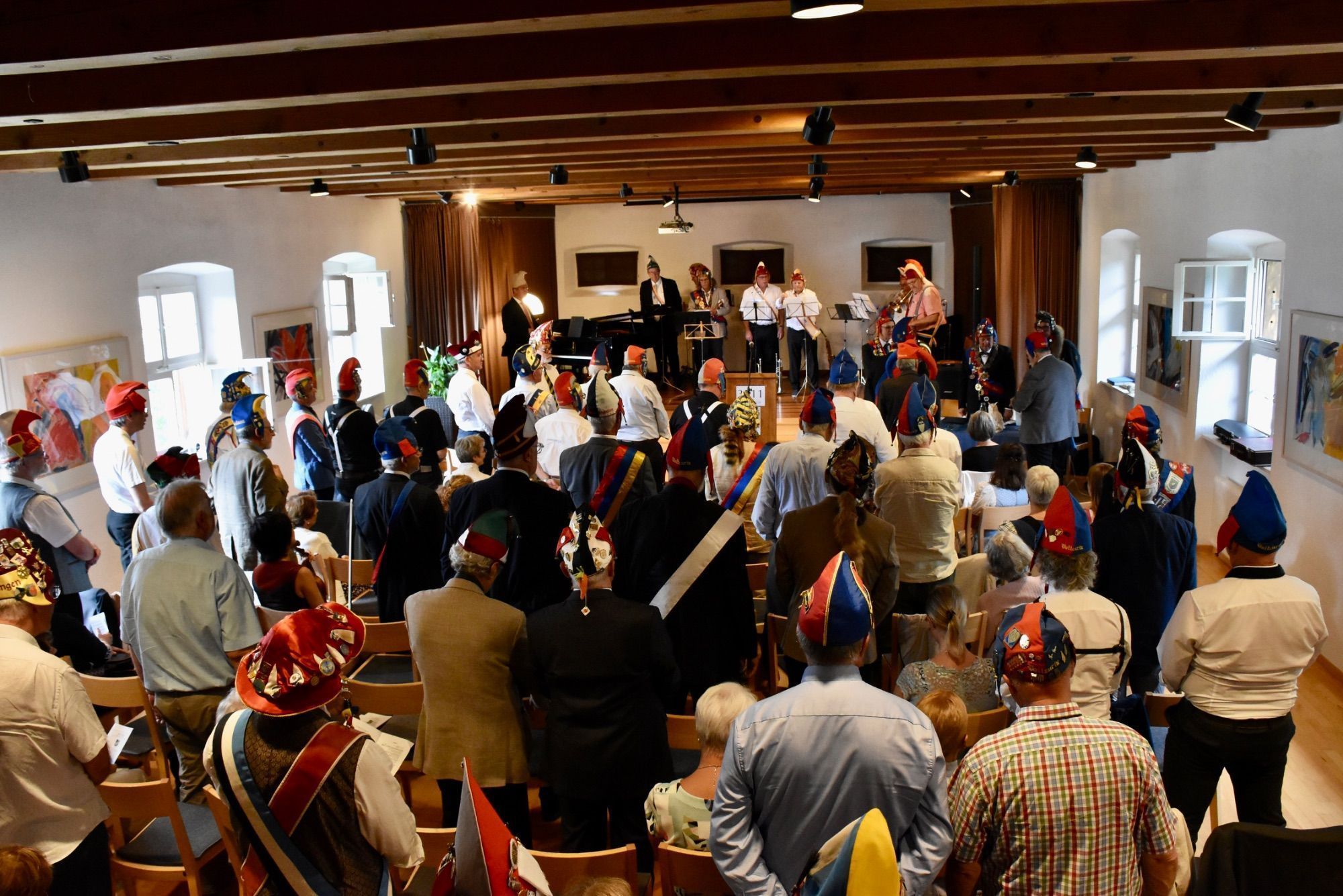 Musici-Sippung der Schlaraffia Veltcuria im Wyberhus der Propstei St. Gerold