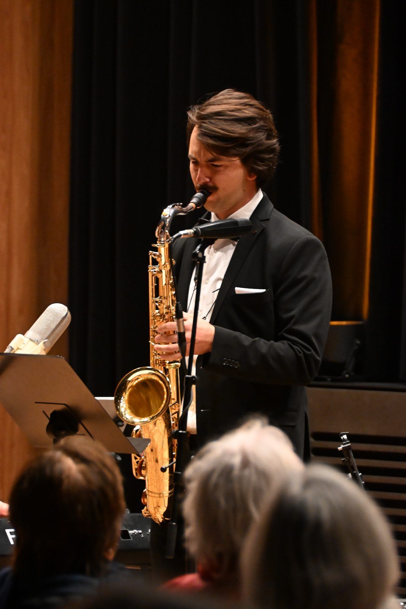 Luca Nohel (Tenorsaxophon)