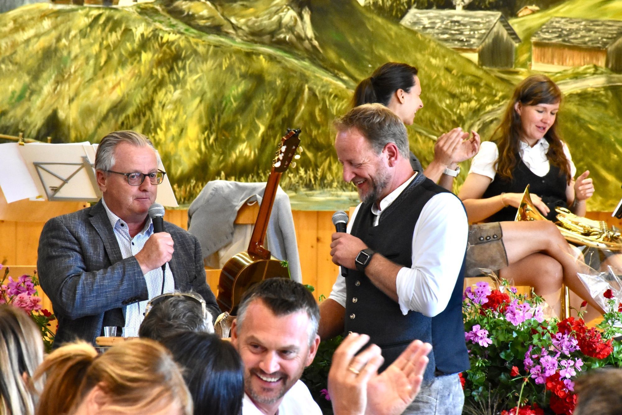 Bgm. Martin Vallaster und Moderator Andreas Würbel.