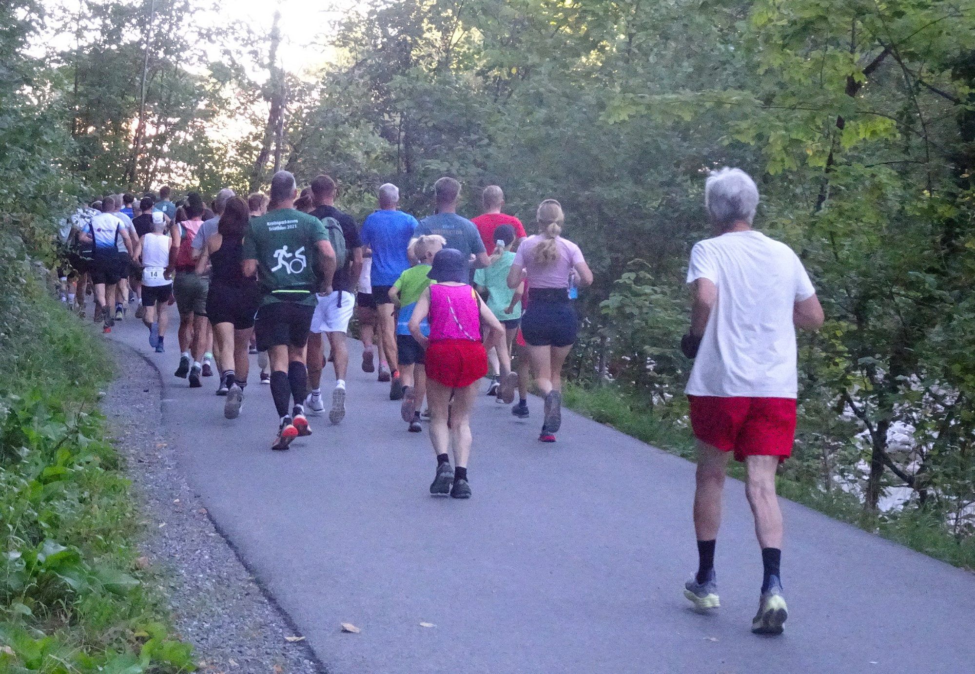 Neuer Teilnehmerrekord beim 23. Internationalen Karrenlauf.