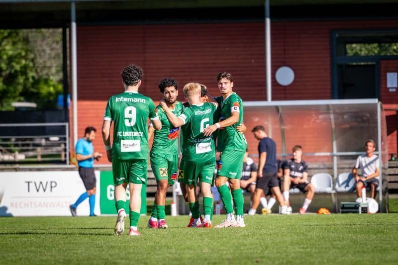Derbyszenen von Lauterach gegen Altach Juniors. VN-Rhomberg/9