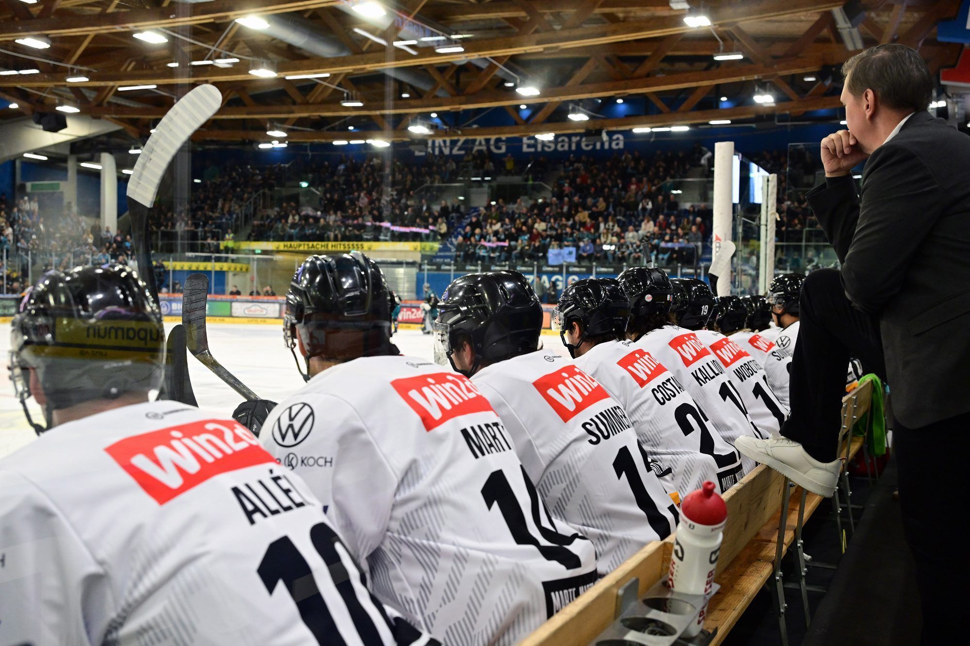 Die Pioneers hatten in Linz gerade erst Platz genommen, da liefen sie auch schon einem Rückstand hinterher.