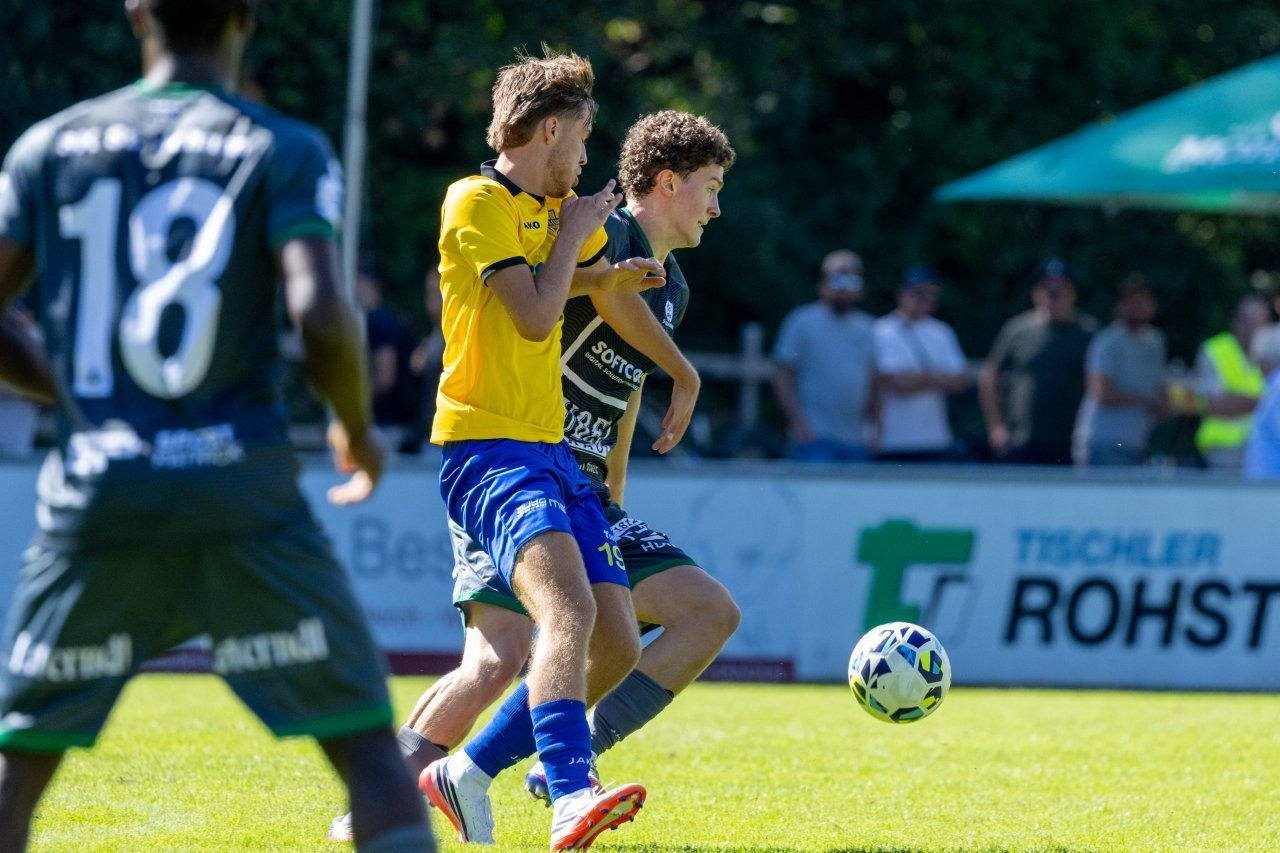 Szenen vom Spiel Wolfurt vs St. Johann. VN-PAULITSCH/10