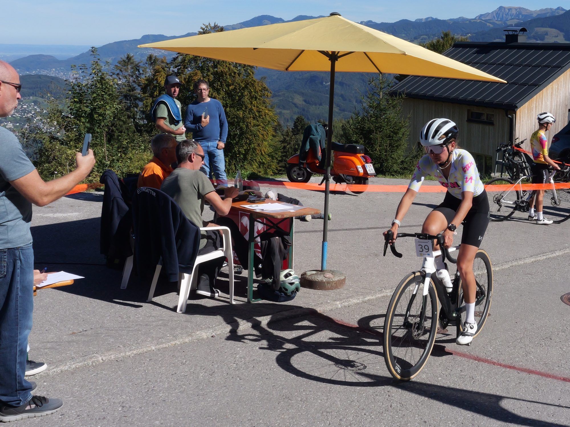 Nina Jäger vom Tri Team Bludenz fuhr in einer starken Zeit als Zweite unter den Frauen ins Ziel.