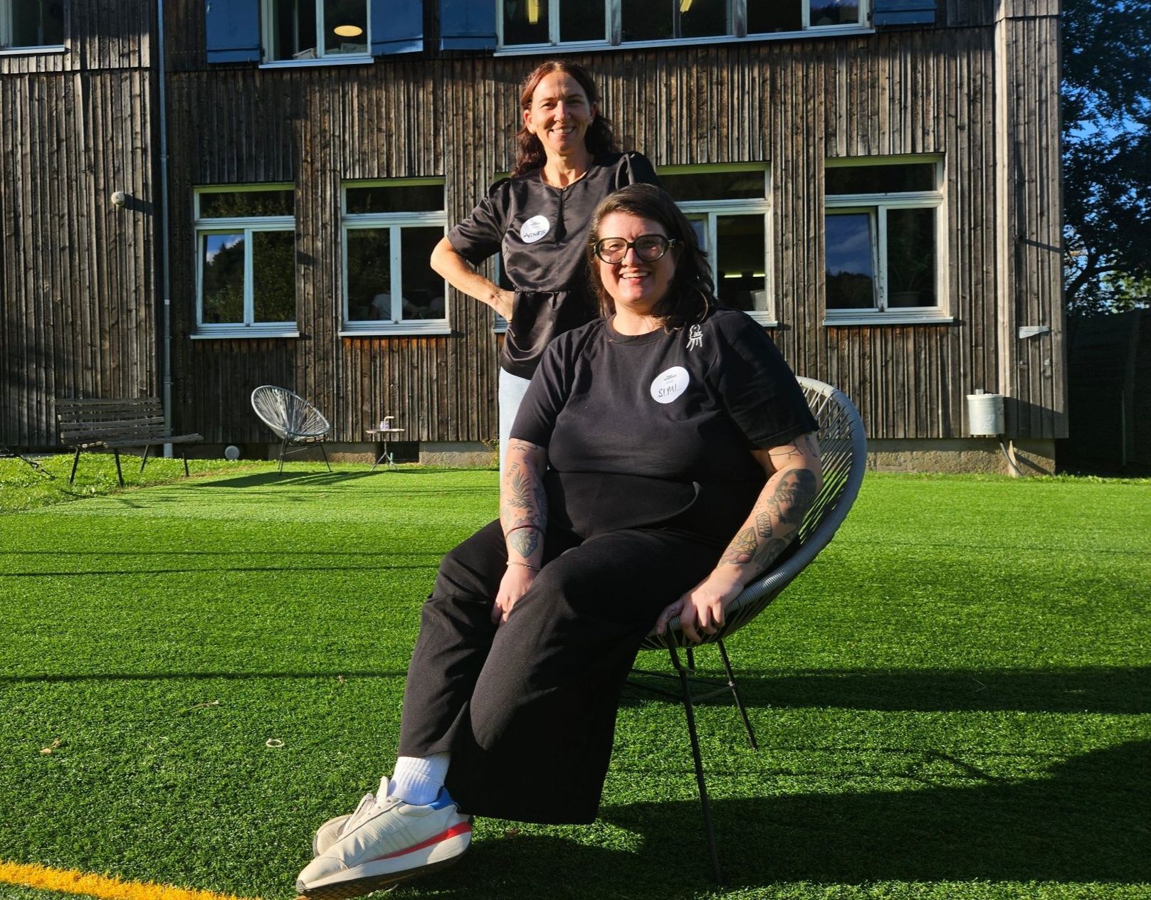 OJB-Jugendkoordinatorin Agnes Hollenstein und Projektentwicklerin Simone Angerer.