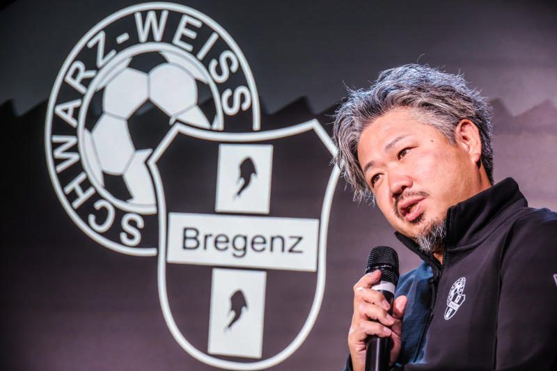 Takashi Okuri sprach die sofortige Kündigung gegen Bregenz Technischer Direktor Alexandre Dorta aus. VN-Steurer/2