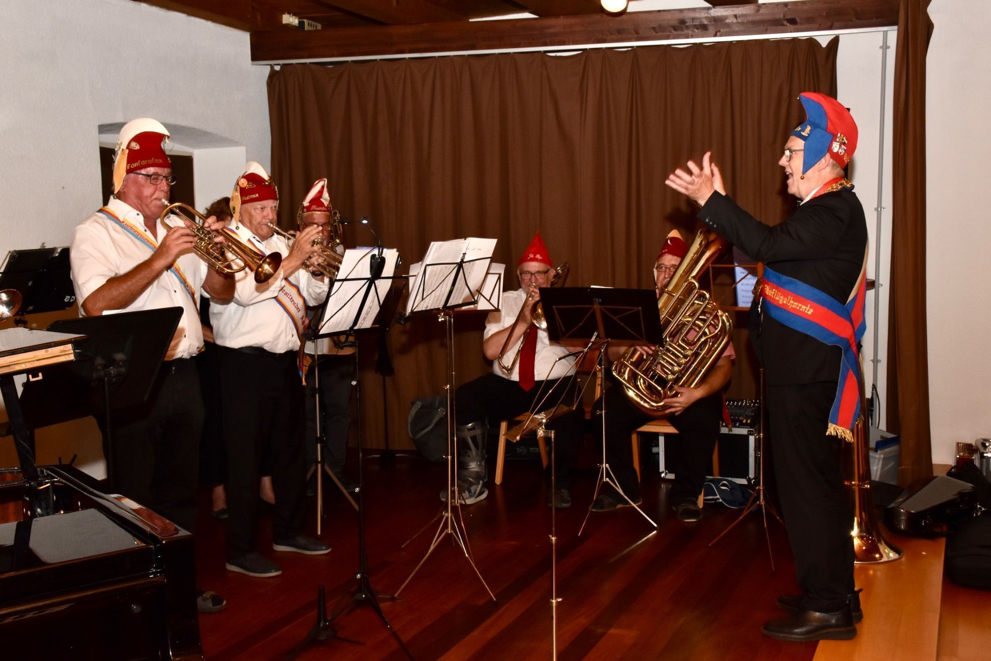 Musici-Sippung der Schlaraffia Veltcuria im Wyberhus der Propstei St. Gerold