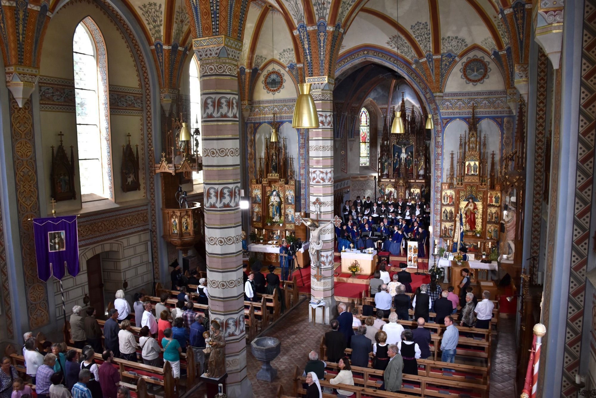 Messfeier mit Orgelweihe in der Pfarrkirche Silbertal.