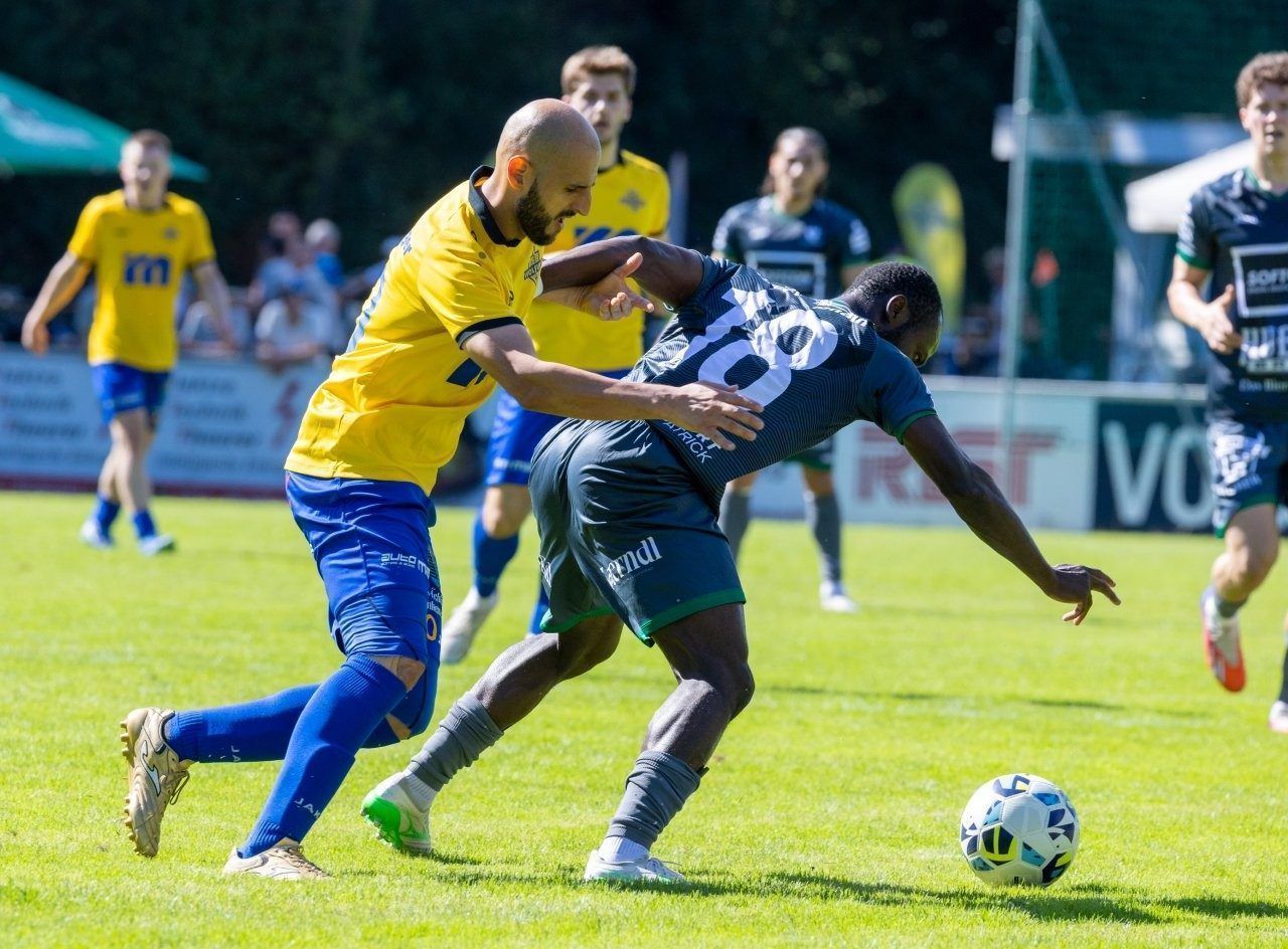 Szenen vom Spiel Wolfurt vs St. Johann. VN-PAULITSCH/10