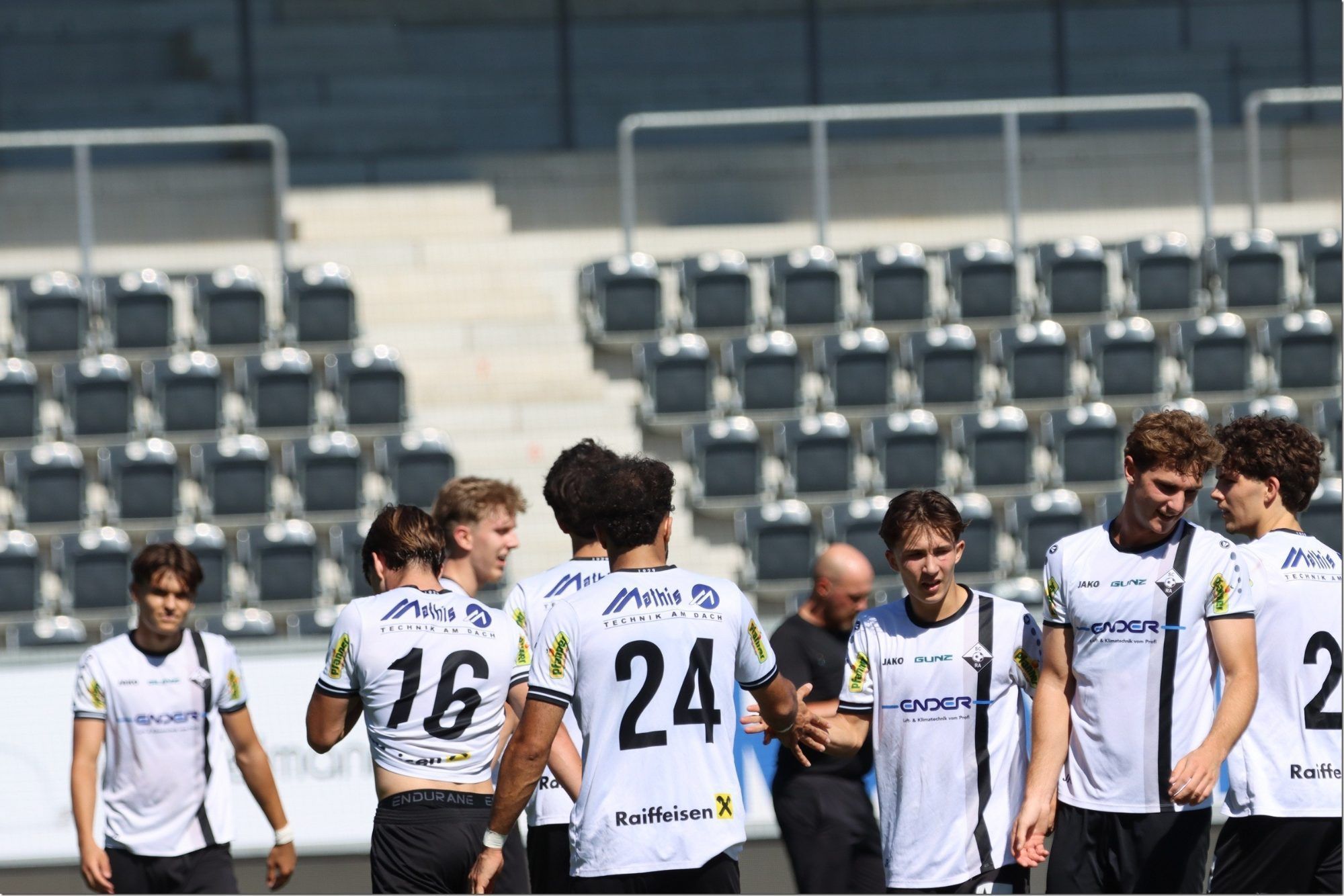 Altach fordert im VOL.AT-Livespiel Schwaz. VN-TK
