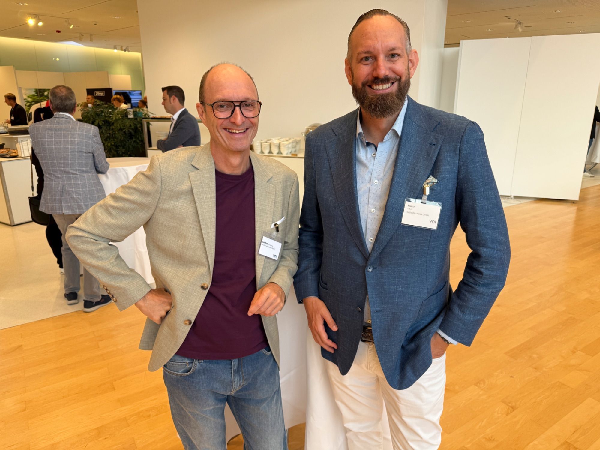 Thomas Gächter (Rauch Fruchtsäfte) und David Huka beim Talk