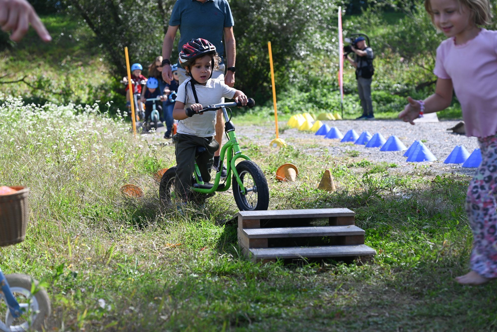 Viel Spaß hatten die Kinder beim Fahrradparcours.