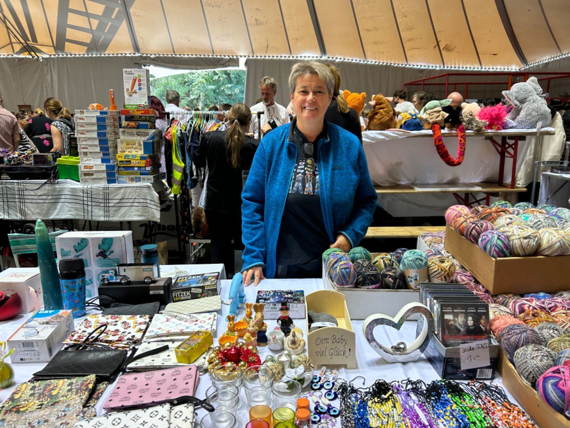 Impressionen vom Flohmarkt im Aktivpark