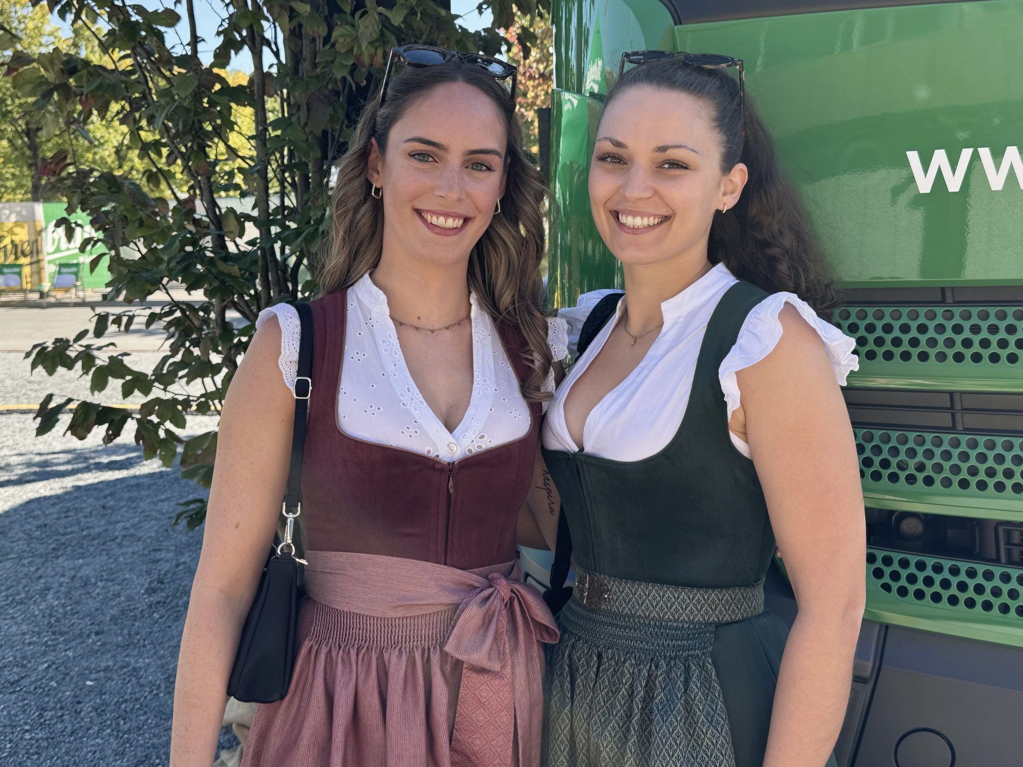 Nadine Gmeiner und Lisa Oberhauser.