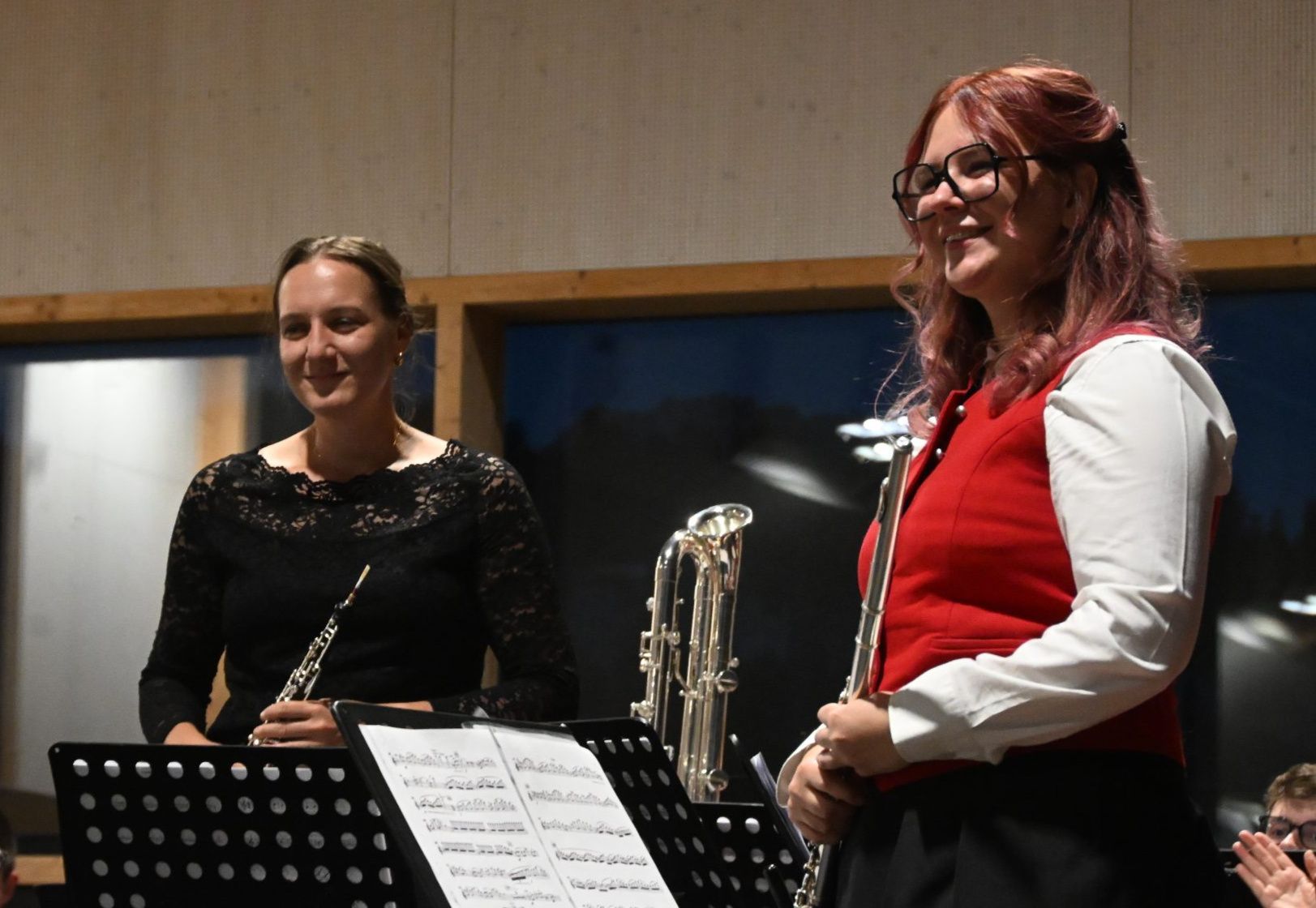 Bettina Klingelmaier (Oboe) und Judith Bilgeri (Flöte)