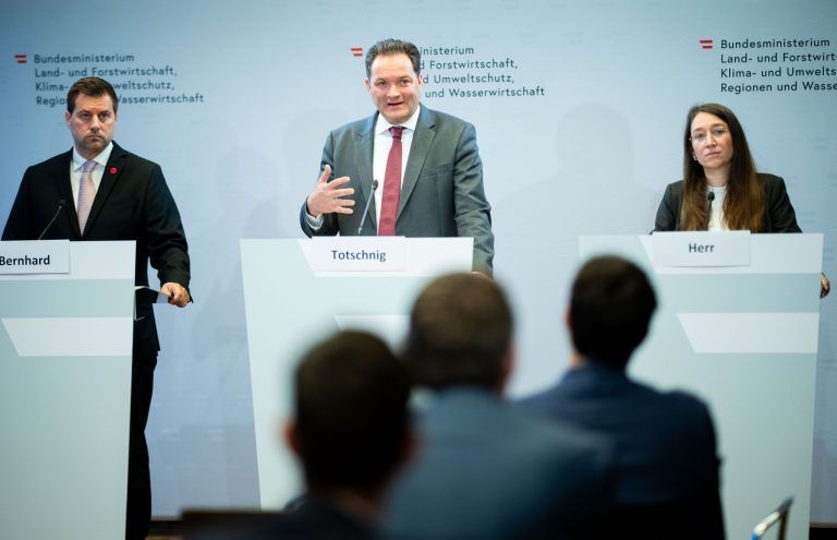 Klimaschutzgesetz ohne Verbindlichkeiten, aber mit Klausel