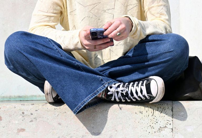 Social-Media-Verbot: "Dann könnten sie sich in der KI-Blase wiederfinden"