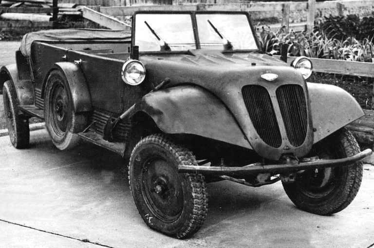 Bergrettungsauto damals.jpg