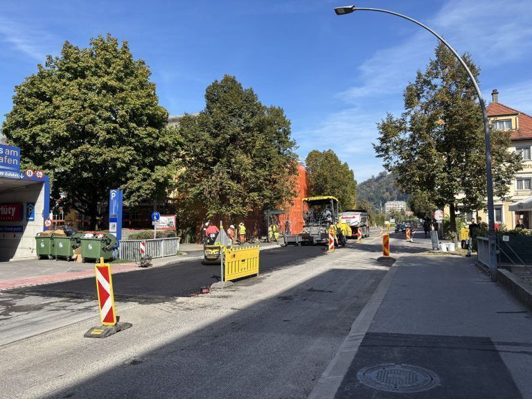 "Keiner kennt sich aus": Bus-Chaos an Ersatzhaltestelle in Bregenz