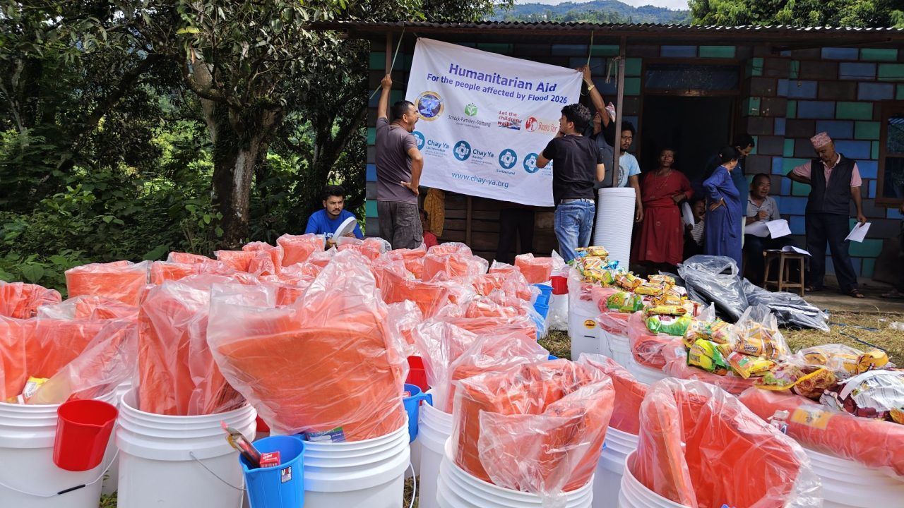 Hilfe aus Vorarlberg nach der Flutkatastrophe in Nepal: Teams kommen nur im Schritttempo vorwärts