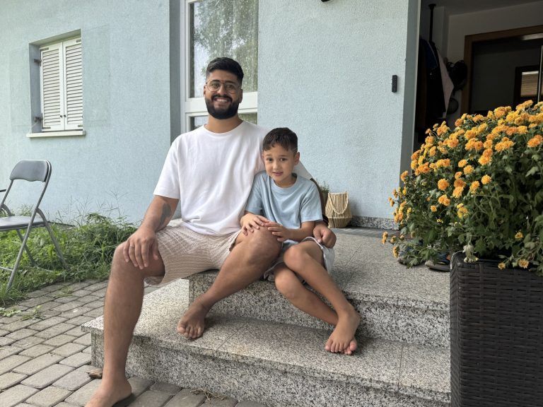 "Wir haben die Preise verglichen" – eine Familie zeigt, was der Schulstart in Vorarlberg kostet