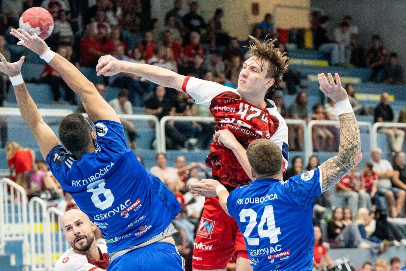 Gegen den Meister soll der Knoten platzen