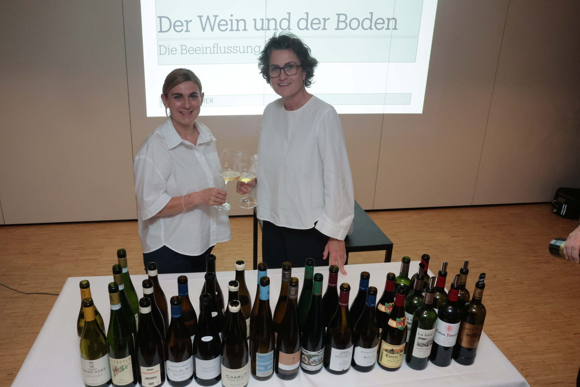 Yvonne Hofstädter (Bodega Rioja) und Christine Bauer (Montafoner Hof).