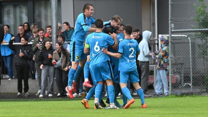 Aufsteiger Schlins will im Nachbarschaftsduell in Feldkirch Punkten. Verein FC Schlins