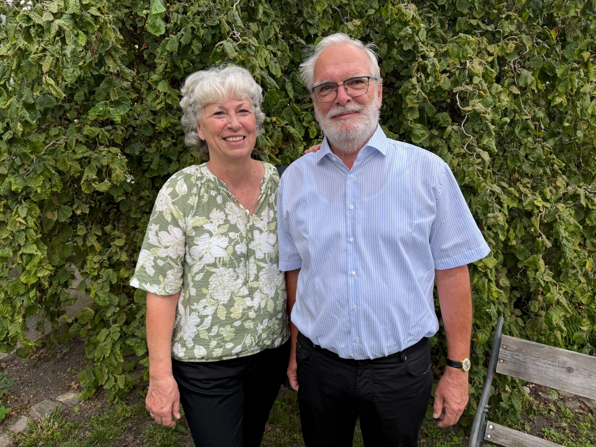 Elke und Oswald Wetzel kamen in die Galerie