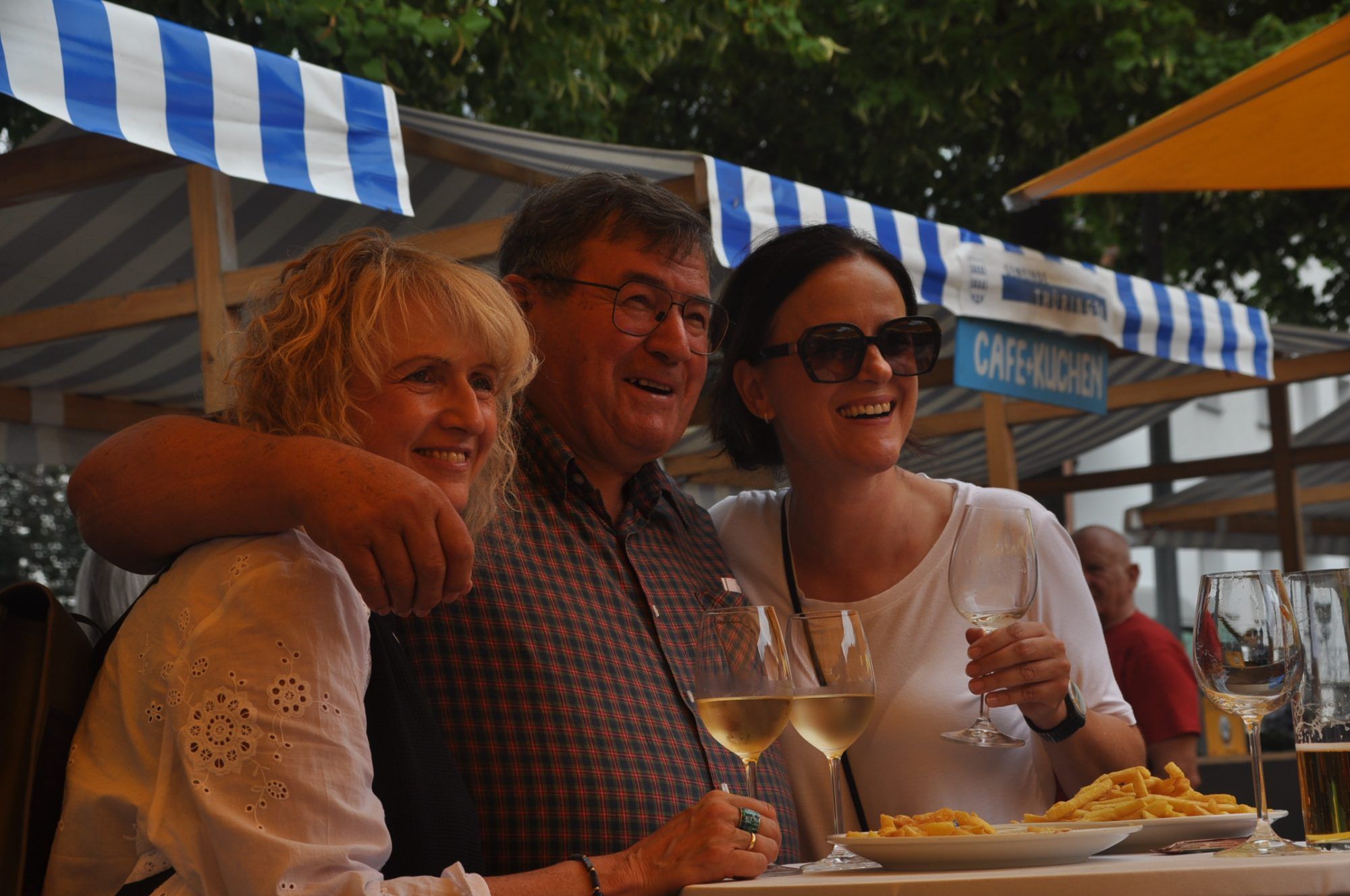 3. Brigitte Neier, Bm Willi Müller und Renate Gritzner