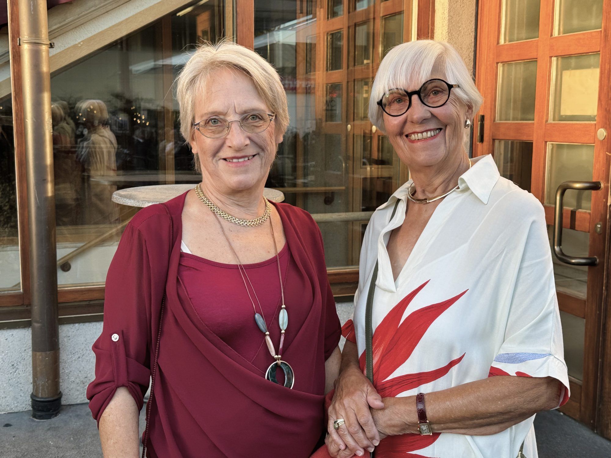 Sigrid Seyrling und Inge Fitz genossen den Abend.