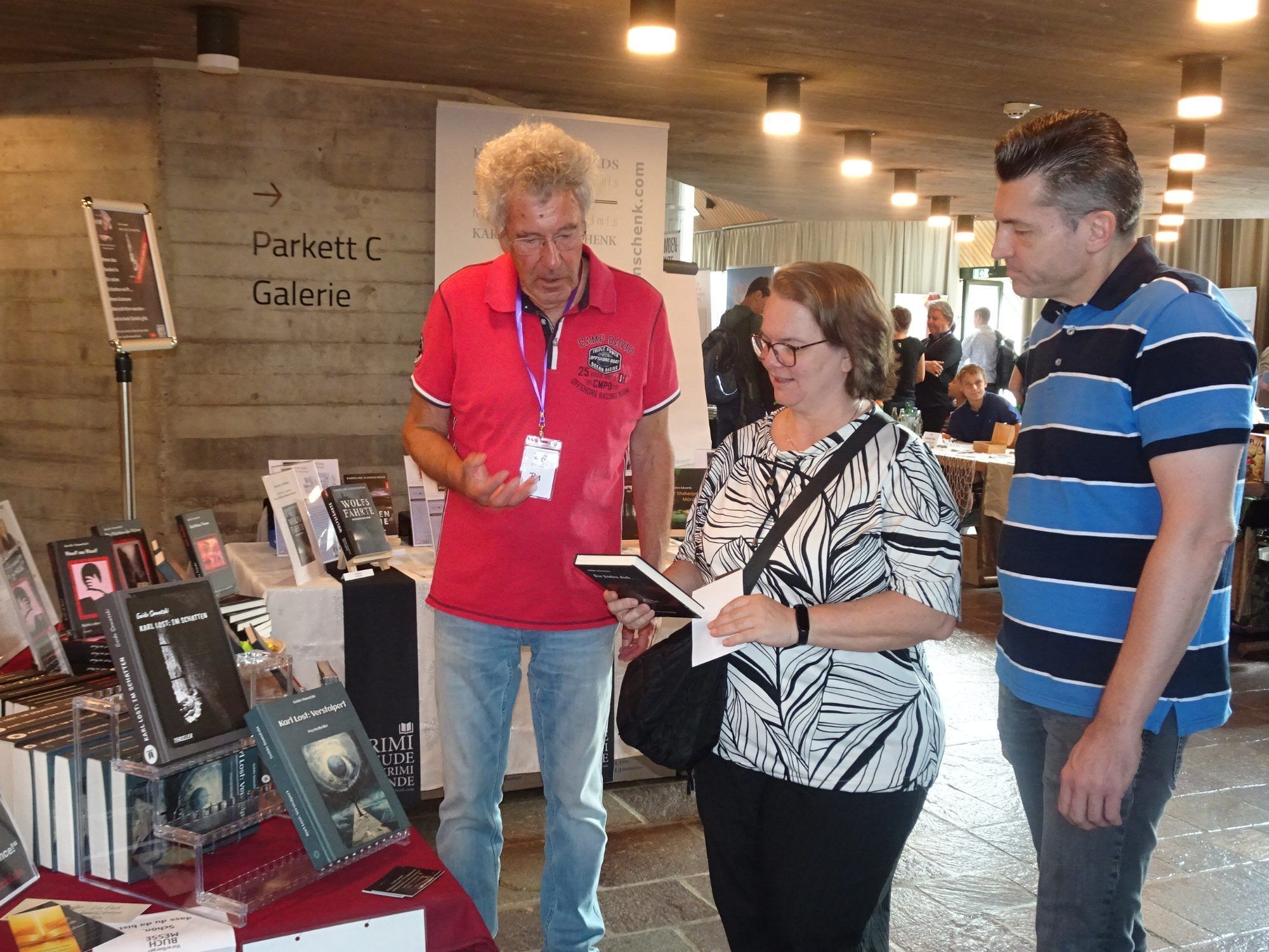 Bekannte Namen und literarische Neulinge teilten sich bei der Buchmesse eine Bühne.