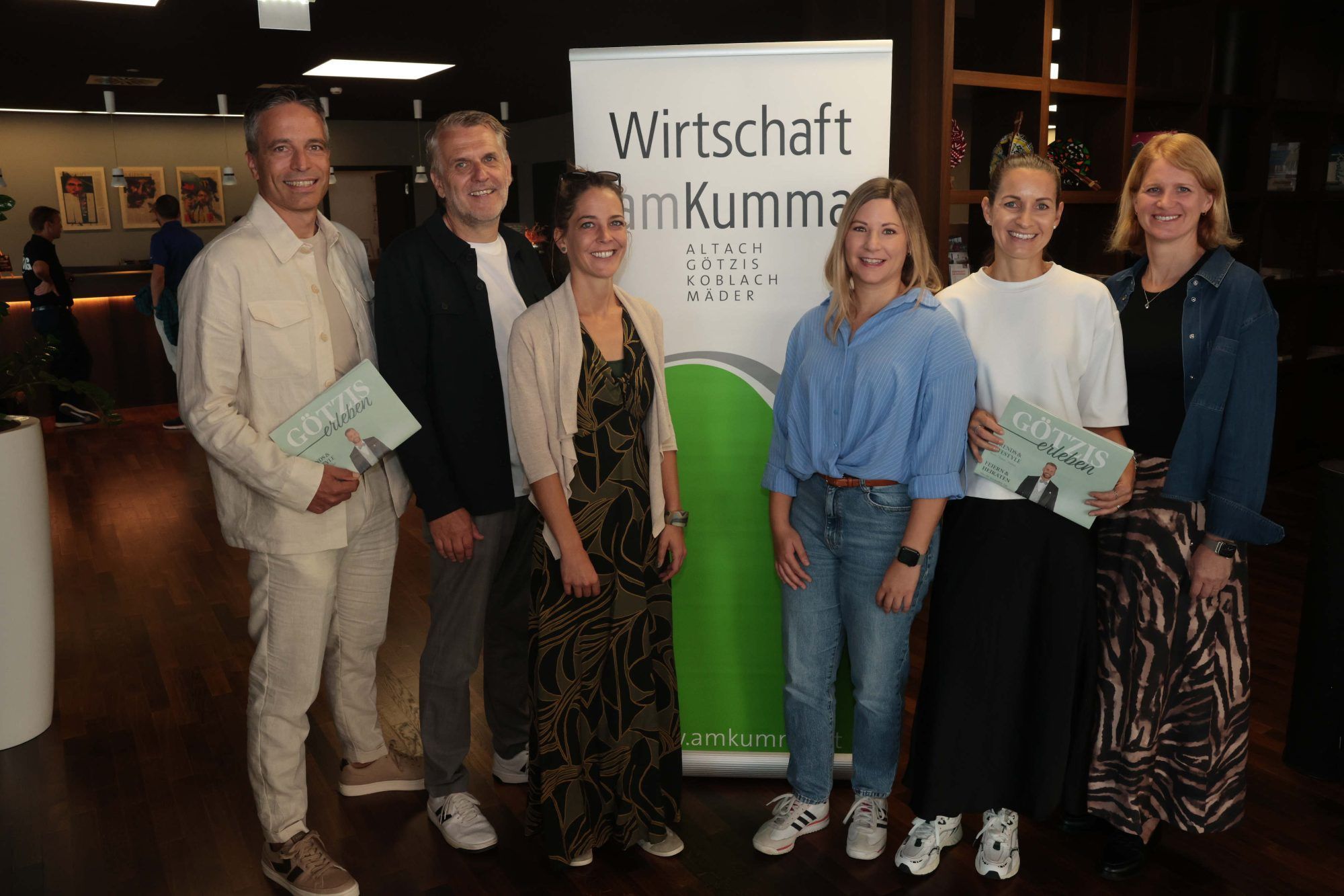 Obmann und Ofenbauer Clemens Seewald, Thomas Strele (russmedia), Nadine Neßler (WG), Rebecca Krockenberger (russmedia), Alexandra Feurstein und Caroline Bischof (WG).