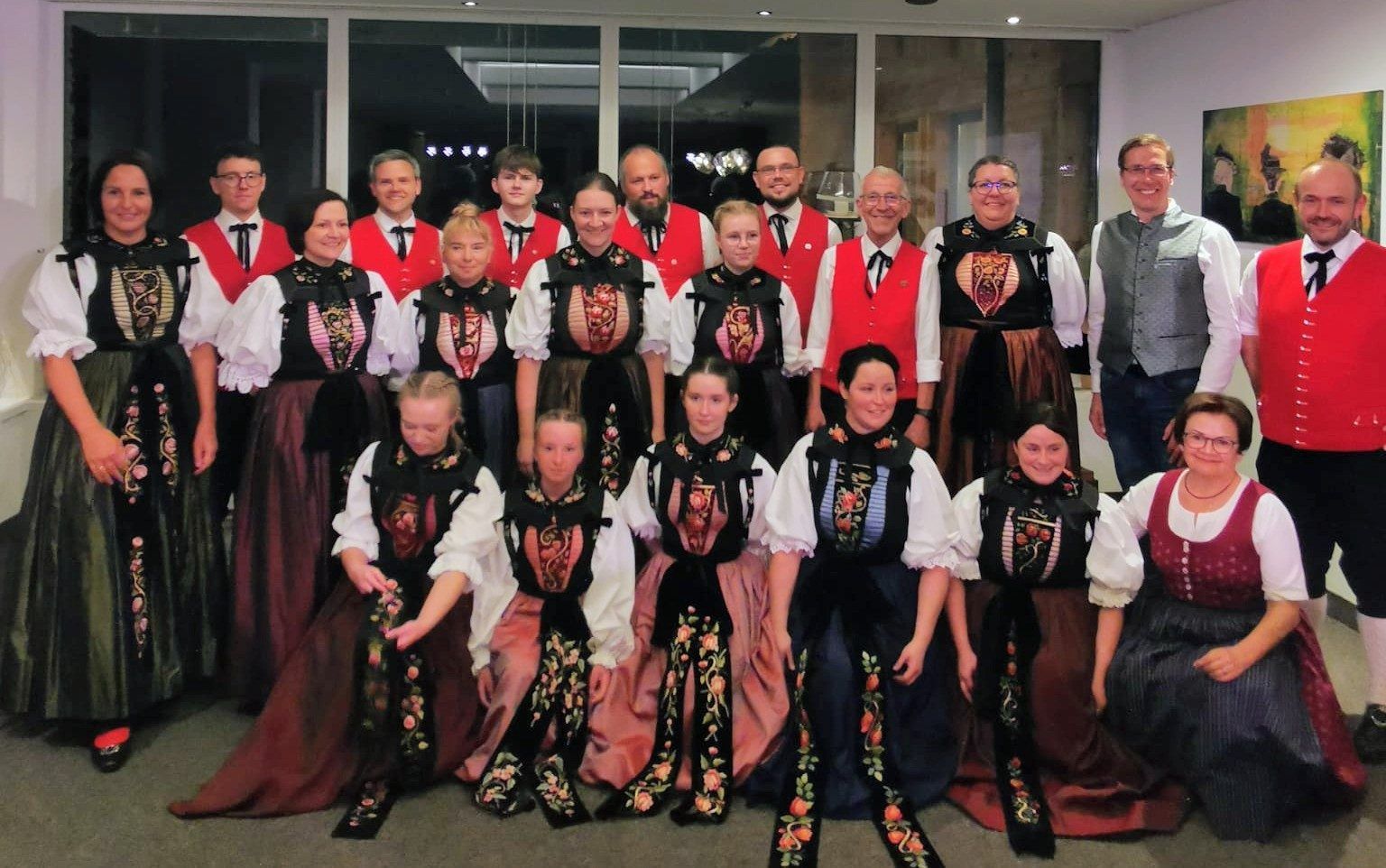 Die Trachtengruppe Vandans gestaltete den Heimatabend