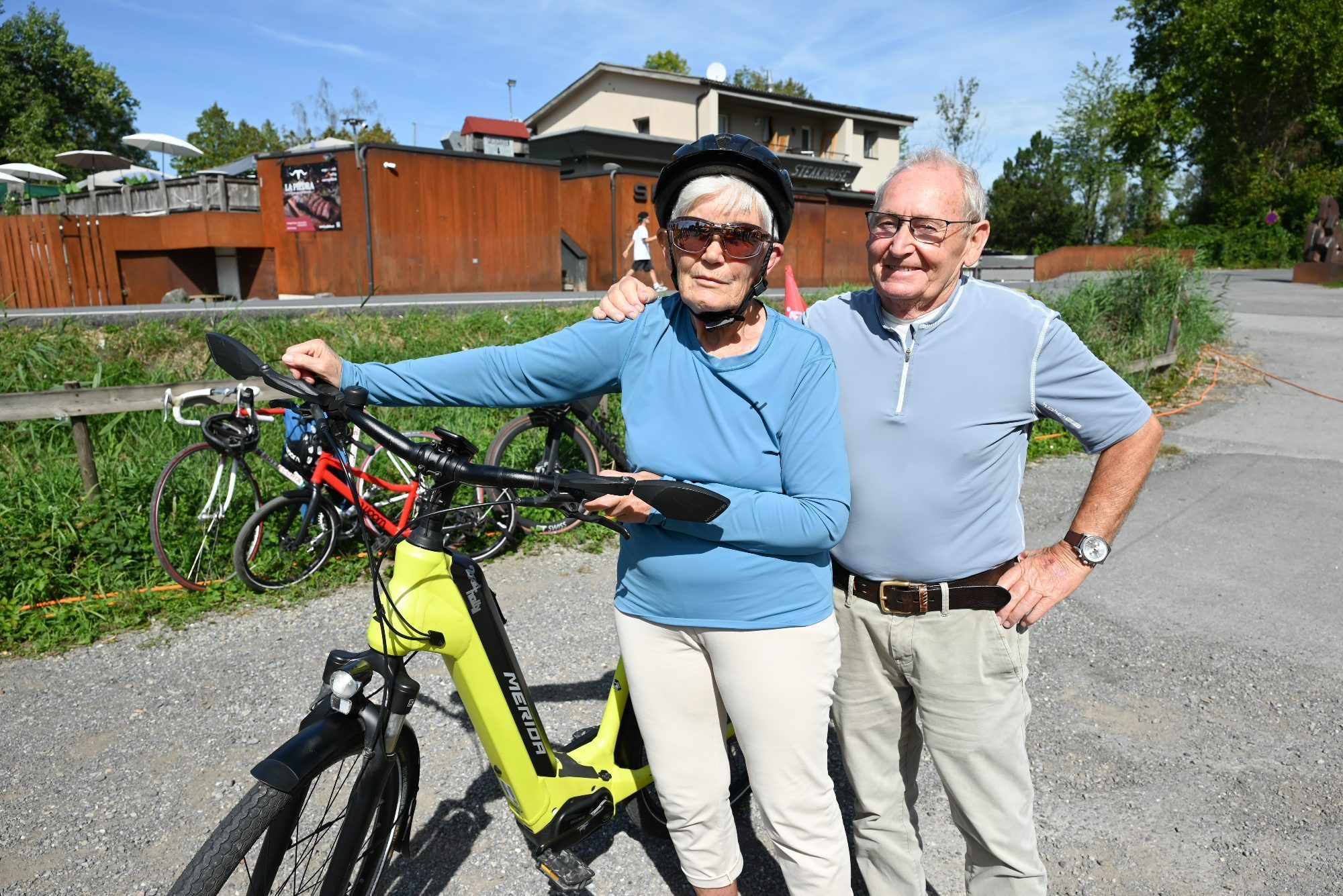 Sieglinde und Oskar Riedmann aus Lustenau sind jedes Jahr beim Rad-Ried-Tag dabei und wünschen sich, dass sie diese Routen öfters mit dem Rad nutzen können.