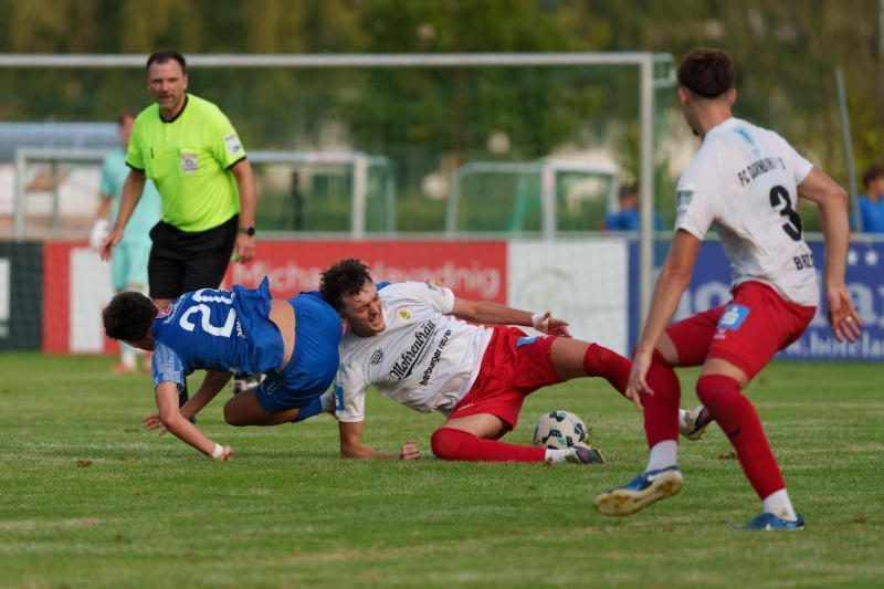 Szenen von den Auswärtssiegen von Hohenems und FC Lustenau. VN-STIPLOVSEK/14