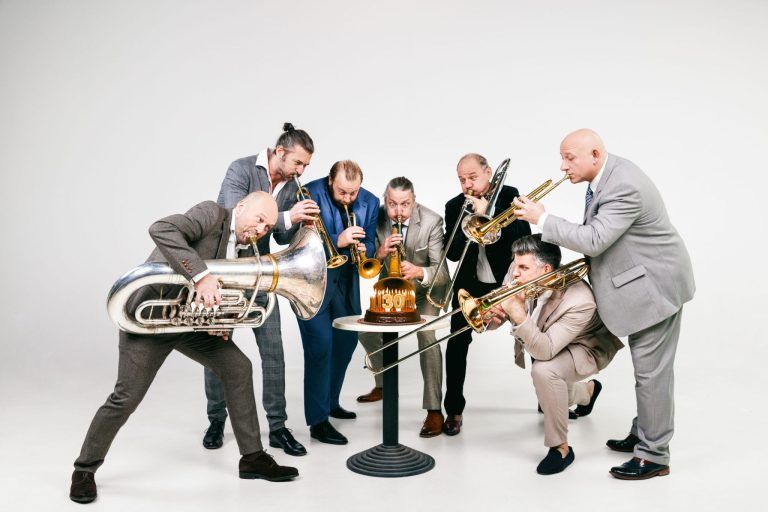 Abende zwischen Kabarett und Zirkus