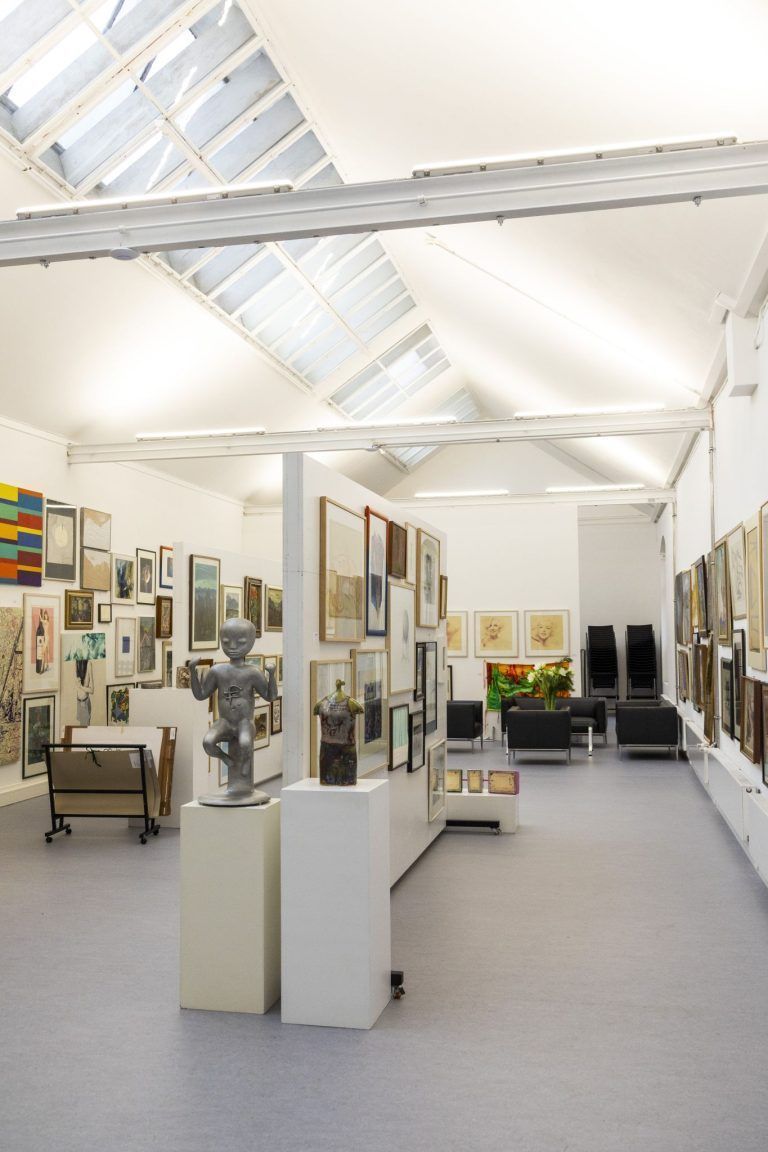 Vorarlberger Kunst kommt in Hard unter den Hammer