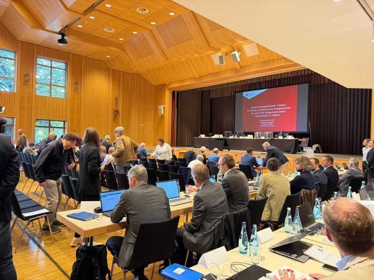 Ein UVP-Anwalt tourt durch Österreich – warum er auch in Nenzing war