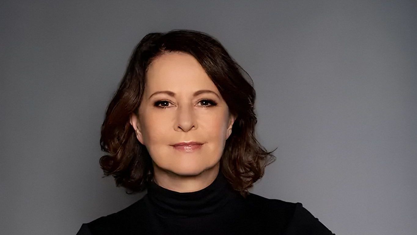 stahl-stefanie-hq.jpg