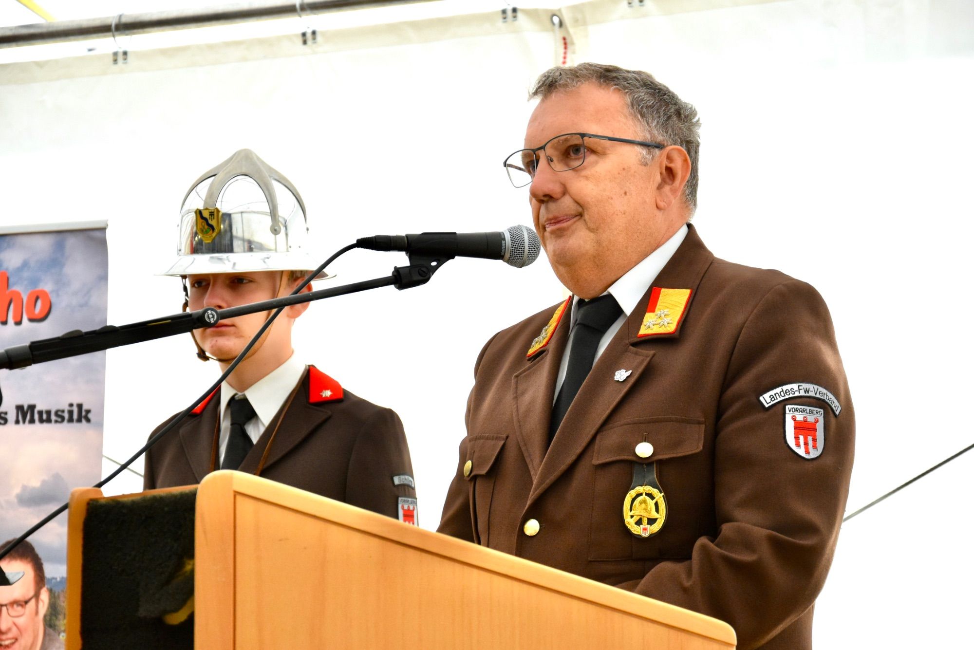 Der Feldkircher Bezirksfeuerwehrinspektor Wolfgang Huber bei seiner Ansprache: